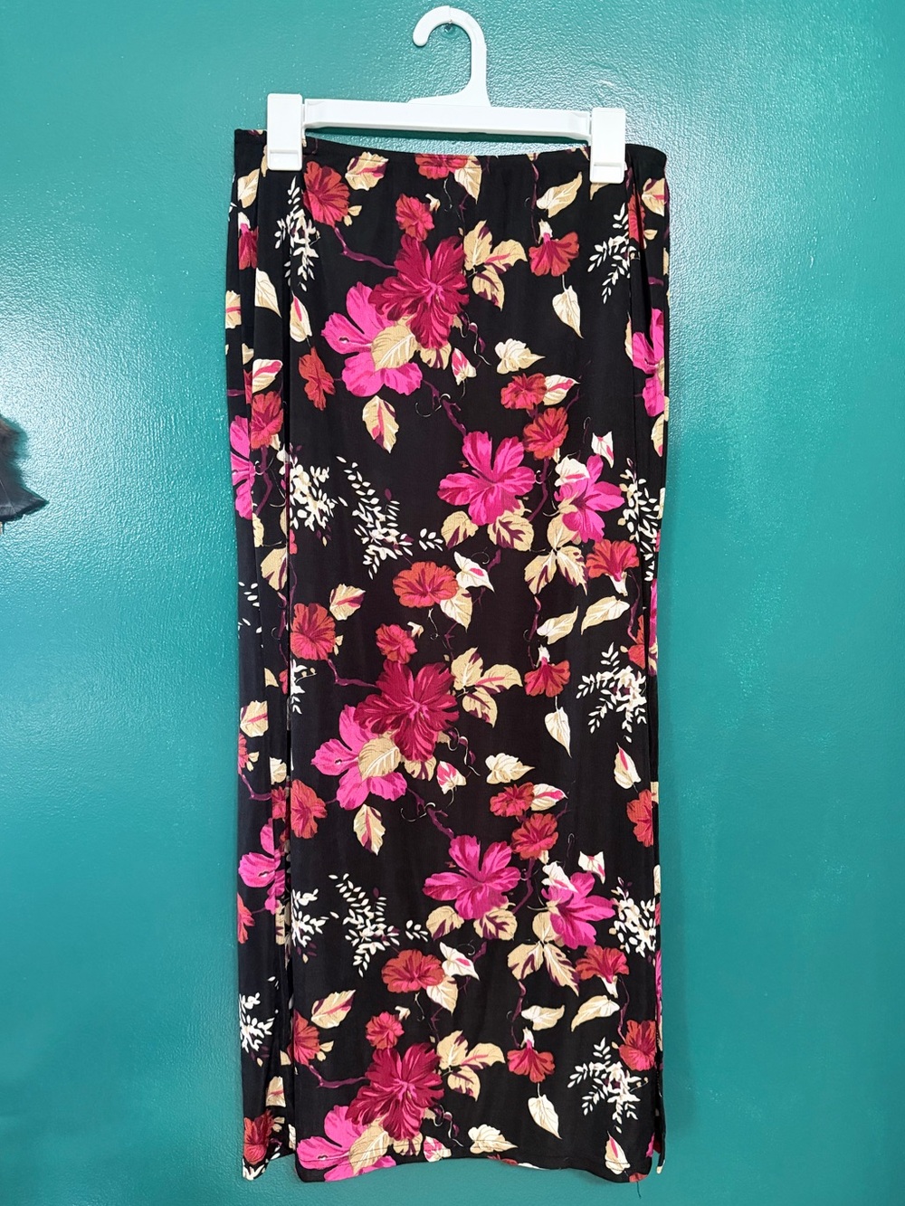 Jaclyn Smith Black y2k Maxi Skirt Floral Print Size Large